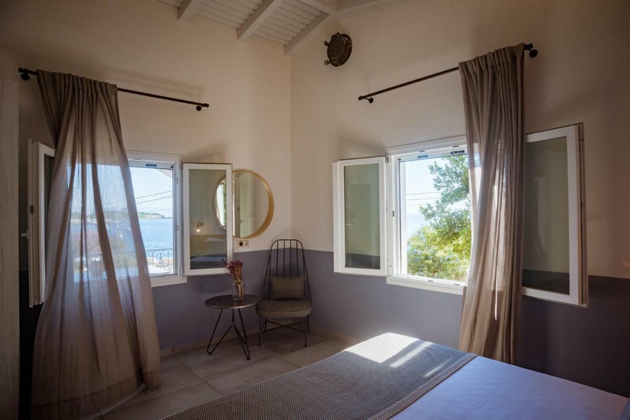 Avali Luxury Houses Gaios Eksteriør bilde